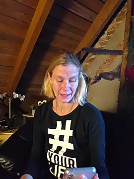 yola181 Live XXX-chat
