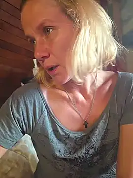 yola181 Webcam-Show