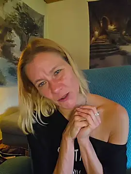 yola181 live XXX chat
