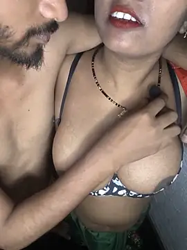Pertunjukan Kamera Web Secret_Couple_X