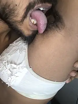 Secret_Couple_X Pertunjukan Webcam