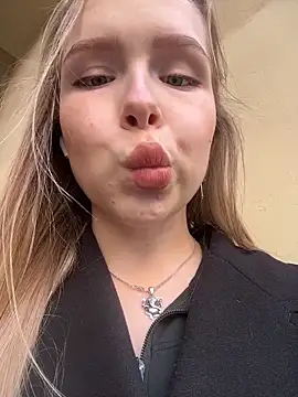 Liza_risky's Webcam Show