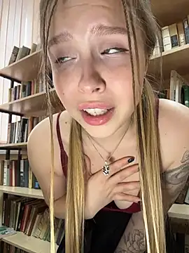 Liza_risky Adlı Modelin Web Kamerası Şovu