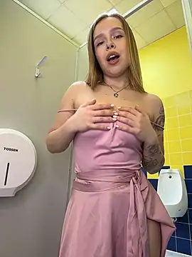 Liza_riskyn Webbikameraesitys