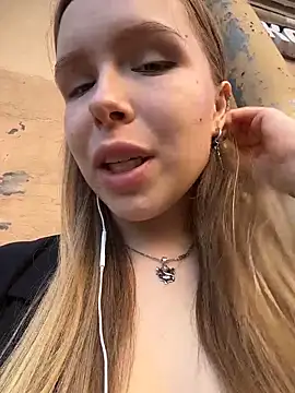 عرض كام Liza_risky