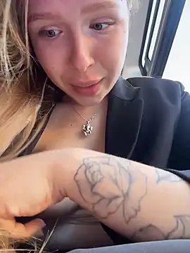 Show modela Liza_risky na web-kameri