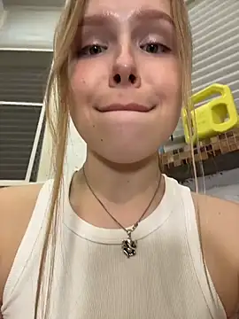 Liza_riskyn Webbikameraesitys