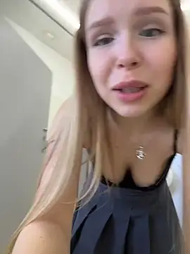 Liza_riskyn Webbikameraesitys