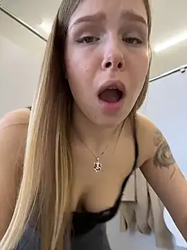Liza_risky webkamerás műsora