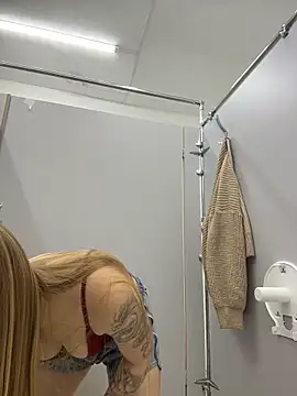 Liza_risky ওয়েবক্যাম শো