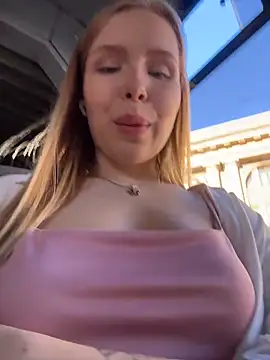 Liza_risky: вебкам-шоу