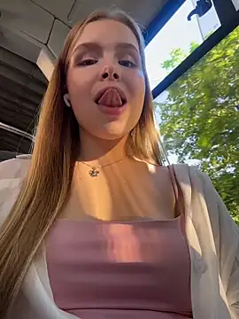 Liza_risky Adlı Modelin Web Kamerası Şovu