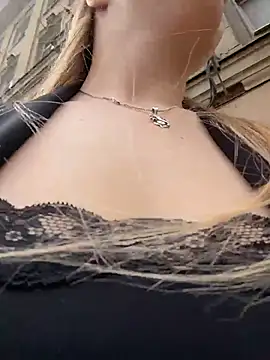 Liza_risky Шоу с уебкамера