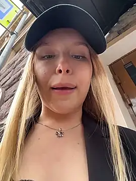 Liza_risky Adlı Modelin Web Kamerası Şovu