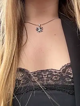 Liza_riskyn Webbikameraesitys