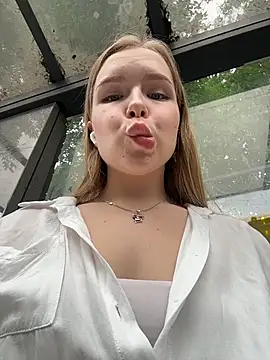 Liza_risky's Webcam Show