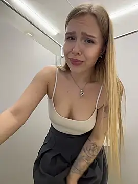 Liza_risky Webcam-Show