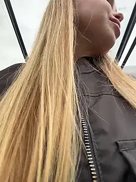 Liza_riskyn Webbikameraesitys