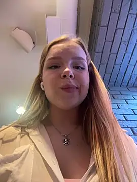 Liza_risky's Webcam Show