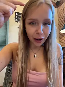 Liza_risky: вебкам-шоу