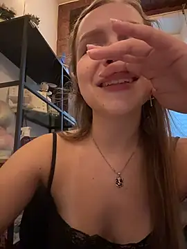 Liza_risky Webcam Show