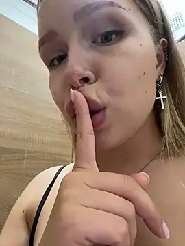 Liza_risky's Webcam Show