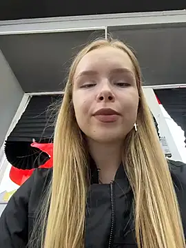 عرض كام Liza_risky