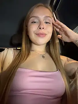 Chatroom XXX en direct de Liza_risky