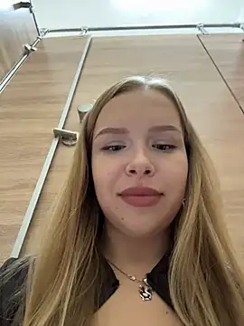 Liza_risky Webcam-Show