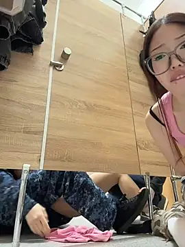 XXX chat uživo modela Liza_risky
