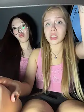 Liza_risky: вебкам-шоу