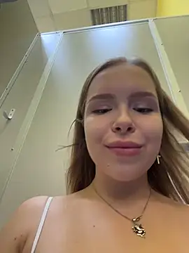Liza_risky's Webcam Show