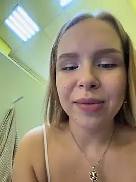 Liza_risky Pertunjukan Webcam