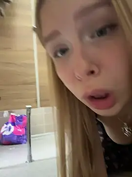 Liza_riskyn Webbikameraesitys