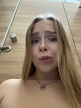 Živý XXX chat Liza_risky