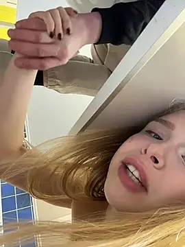 Liza_risky Шоу с уебкамера