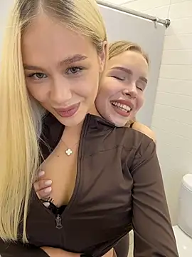 Liza_risky Adlı Modelin Canlı XXX Sohbeti