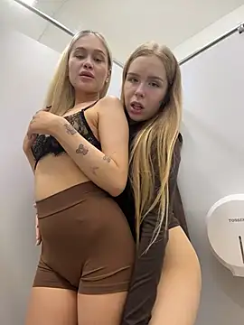 Liza_risky's Webcam Show