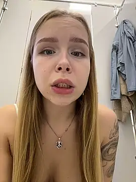 Liza_risky Adlı Modelin Web Kamerası Şovu