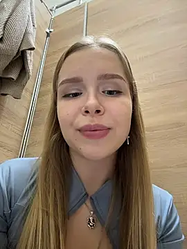 Pokazy przed kamerką – Liza_risky