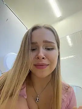 Liza_risky Adlı Modelin Web Kamerası Şovu