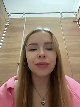 Liza_risky Show in webcam
