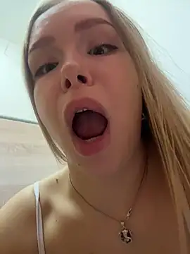 Liza_risky 웹캠 쇼