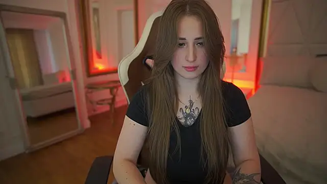 GentleAdellee Cameră chat live