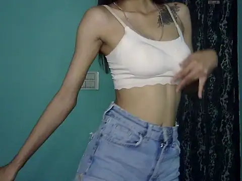 Chatroom XXX en direct de YOUR__ALLY