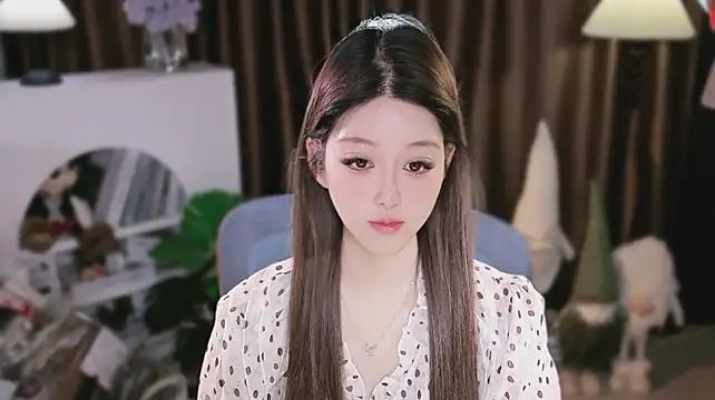 Rourouya 라이브 XXX 채팅