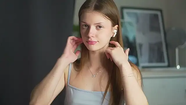 akumadadrive Adlı Modelin Canlı XXX Sohbeti