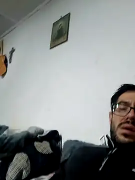 Pertunjukan Kamera Web Eduardovergota