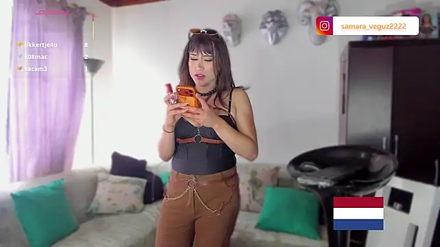 samara_veguz222's Webcam Show