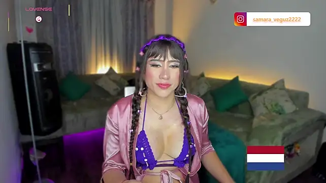 Pertunjukan Kamera Web samara_veguz222